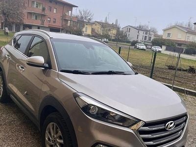 Usata Hyundai Tucson 140 CV (102 kW) 2017 Grigio SUV
