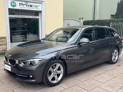 Gebraucht BMW 318 Sport Line 150 PS (110 kW) 2019 Grau Kombi