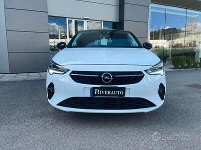 Usata Opel Corsa Elegance 101 CV (74 kW) 2023 Bianco Utilitaria