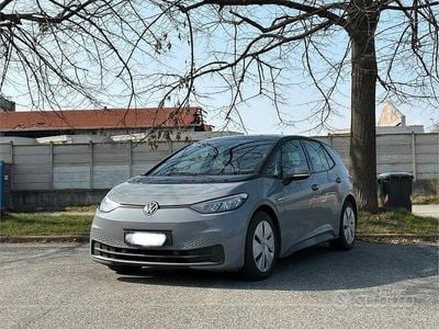 Usata VW ID.3 Pro 58 kW (79 CV) 2021 Grigio Utilitaria