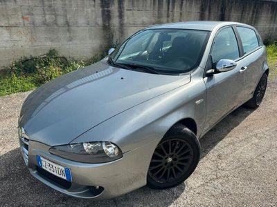 usata Alfa Romeo 147 1.9 jtd 120cv Dystinctive