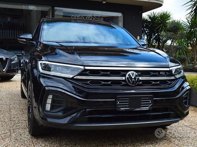 Usata VW T-Roc R-line 115 CV (84 kW) 2022 Nero SUV