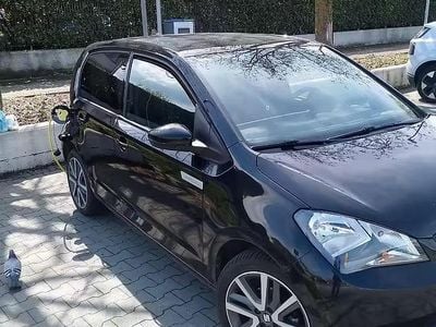 Usata Seat Mii 61 kW (83 CV) 2020 Nero Utilitaria