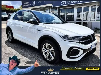 Usata VW T-Roc R-line 150 CV (110 kW) 2023 Bianco/tetto nero SUV