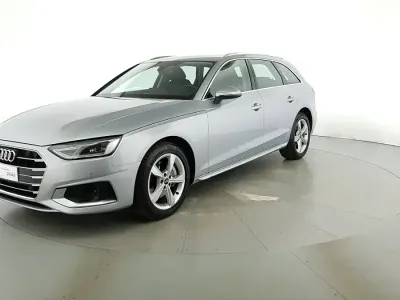 Begagnad Audi A4 Advanced 204 HK (150 kW) 2022 Svart Kombi