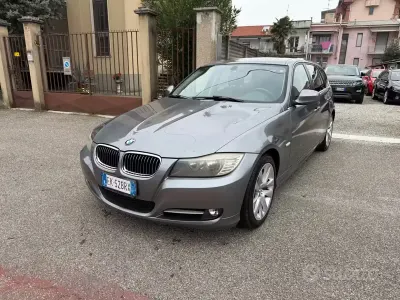 Käytetty BMW 320 Efficient Dynamics 184 HP (135 kW) 2011 Harmaa Farmari