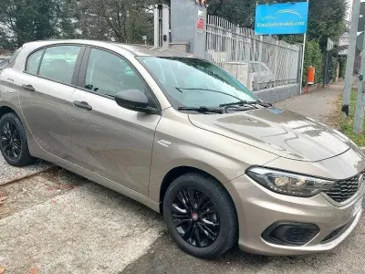 Usata Fiat Tipo Street 95 CV (69 kW) 2019 Giallo Berlina