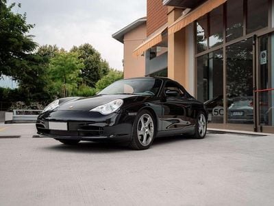Usata Porsche 911 Carrera 4 Cabriolet 320 CV (235 kW) 2004 Nero Cabrio