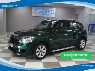 Usata Mini Countryman 136 CV (100 kW) 2018 Verde SUV