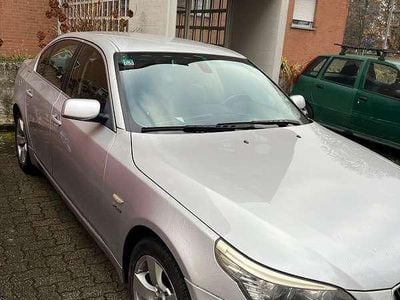 Usata BMW 530 235 CV (172 kW) 2009 Argento Berlina