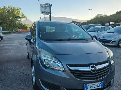 Usata Opel Meriva Innovation 120 CV (88 kW) 2017 Grigio Monovolume