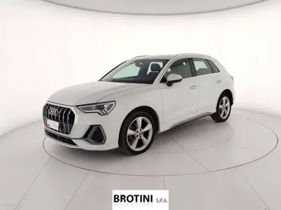 Käytetty Audi Q3 S-Line 150 HP (110 kW) 2018 Valkoinen Katumaasturi