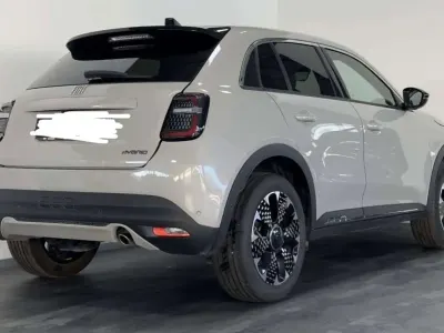 Usata Fiat 600 La Prima 101 CV (74 kW) 2025 SUV