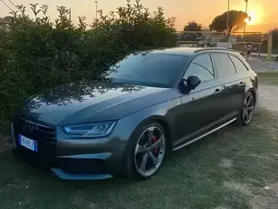 Usata Audi A4 S-Line 150 CV (110 kW) 2017 Grigio Station wagon