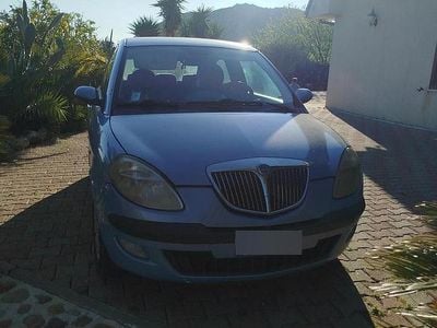 Usata Lancia Ypsilon 70 CV (51 kW) 2004 Utilitaria