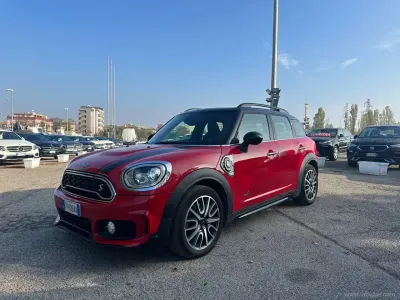 Usata Mini Cooper Countryman 136 CV (100 kW) 2019 Rosso SUV