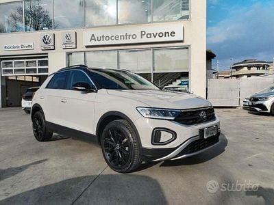 Usata VW T-Roc IQ Drive 116 CV (85 kW) 2023 Gray SUV
