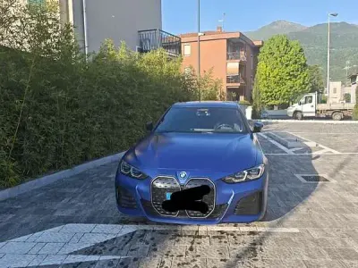 Usata BMW i4 Sport Line 400 kW (544 CV) 2022 Berlina