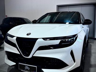 Usata Alfa Romeo Junior Edizione Speciale 136 CV (100 kW) 2025 Bianco SUV