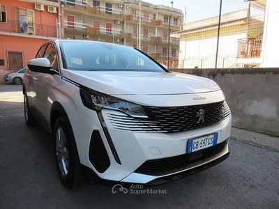 Usata Peugeot 3008 Allure 131 CV (96 kW) 2021 Bianco SUV