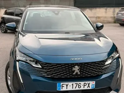 Usata Peugeot 3008 131 CV (96 kW) 2021 Bluazzurro SUV