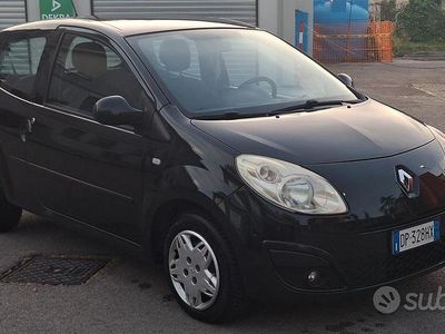 Usata Renault Twingo 58 CV (42 kW) 2008 Nero Utilitaria