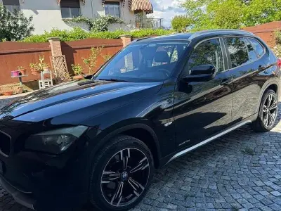Usata BMW X1 143 CV (105 kW) 2010 Nero SUV
