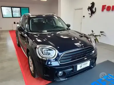 Usata Mini Cooper Countryman Business 116 CV (85 kW) 2020 Blu SUV