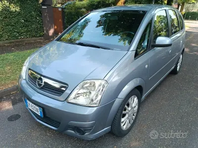 Usata Opel Meriva Cosmo 90 CV (66 kW) 2009 Bluazzurro Monovolume