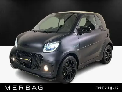 Usata Smart ForTwo Coupé 60 kW (82 CV) 2021 Nero Utilitaria