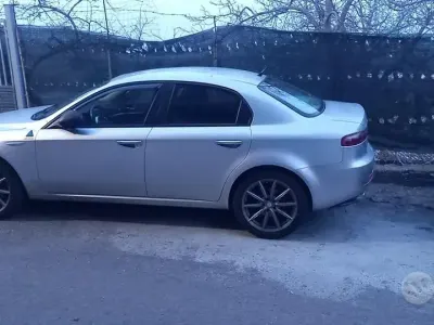 Usado Alfa Romeo 159 Ti 150 CV (110 kW) 2006 Gris Berlina