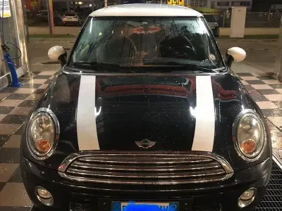 Usata Mini Cooper D 110 CV (80 kW) 2007 Utilitaria