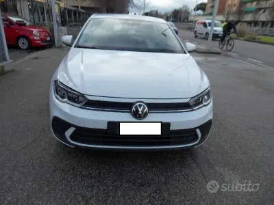 Usata VW Polo Life 95 CV (69 kW) 2022 Bianco Utilitaria