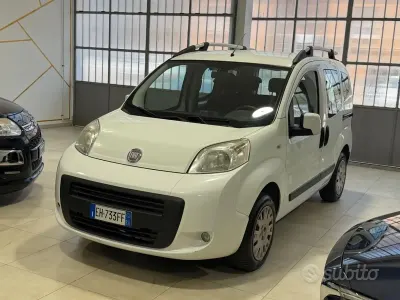 Usata Fiat Qubo Dynamic 70 CV (51 kW) 2012 Bianco Monovolume