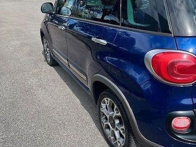 Usata Fiat 500L Trekking 85 CV (62 kW) 2015 Blu Monovolume