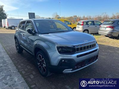 Nuova Jeep Avenger Summit 101 CV (74 kW) 2025 Grigio SUV