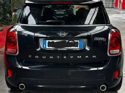 Usata Mini Countryman 178 CV (130 kW) 2020 Nero SUV