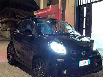 Usata Smart ForTwo Cabrio Brabus 90 CV (66 kW) 2017 Cabrio
