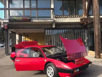 Usata Ferrari Mondial 240 CV (176 kW) 1982 Blu Coupé