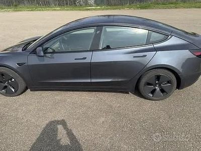 Usata Tesla Model 3 366 kW (498 CV) 2020 Grigio Berlina