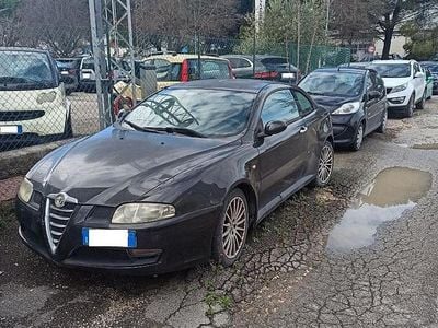 Usata Alfa Romeo GT 150 CV (110 kW) 2004 Grigio Coupé