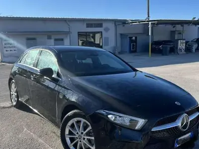 Usata Mercedes A250 Business 160 CV (117 kW) 2020 Berlina