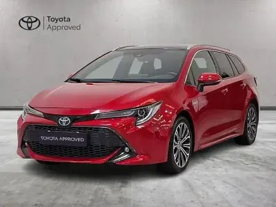 Usata Toyota Corolla Style 122 CV (89 kW) 2020 Rosso Station wagon