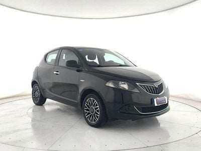 Usata Lancia Ypsilon S 69 CV (50 kW) 2024 Nero metallizzato Utilitaria