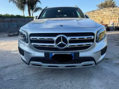 Usata Mercedes GLB180 116 CV (85 kW) 2020 SUV