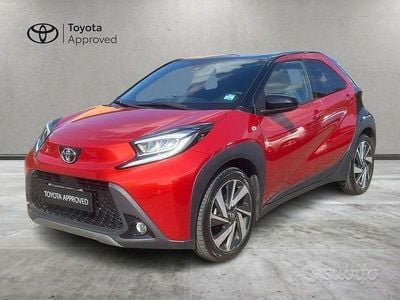 Usata Toyota Aygo X Lounge 72 CV (52 kW) 2022 Rosso SUV