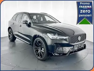 Nuevo Volvo XC60 Plus 250 CV (183 kW) 2026 Negro SUV