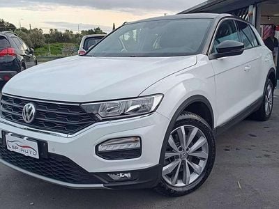 Usata VW T-Roc Style 150 CV (110 kW) 2018 Bianco SUV