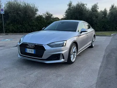 Usata Audi A5 Sportback Ambiente 190 CV (139 kW) 2020 Argento Utilitaria