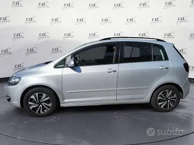 Usata VW Golf Sportsvan Sportline 105 CV (77 kW) 2014 Argento Monovolume